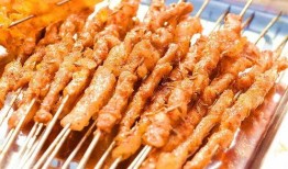 小炸肉串爆料怎么做视频,视频教你轻松制作美味炸串